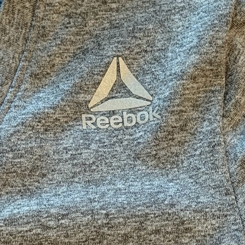 Reebok Size Med Athletic Top - Picture 5 of 6